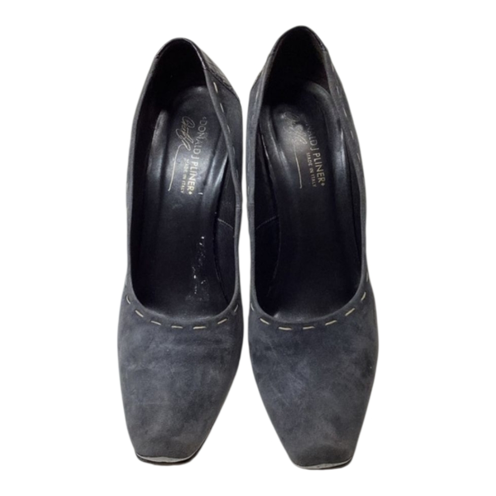 Donald J.‎ Pliner Gray Suede Heeled Shoes